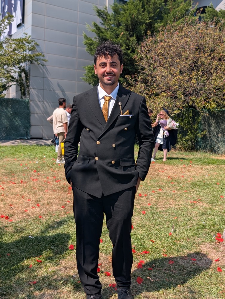 Portrait of Omar Alhasan